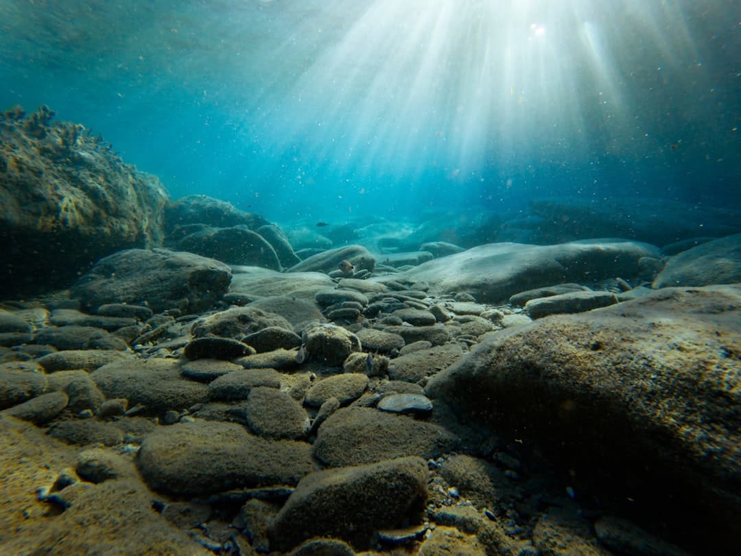 iAQUA underwater scooter